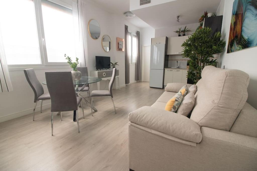 מאלגה Trinidad Apartment מראה חיצוני תמונה